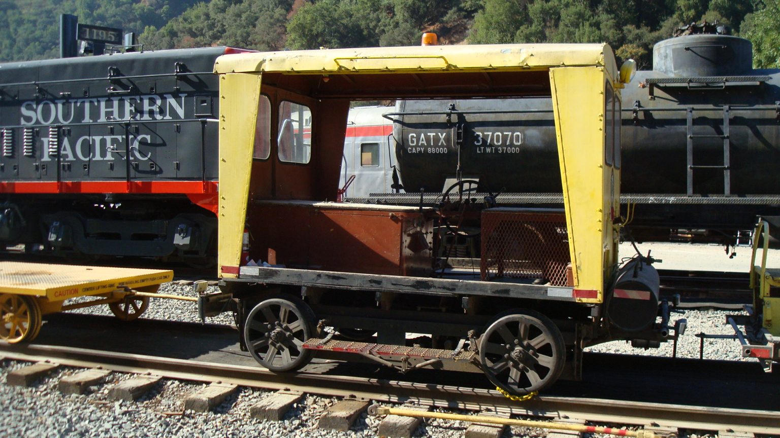 Fairmont Motor Car Niles Canyon Railway